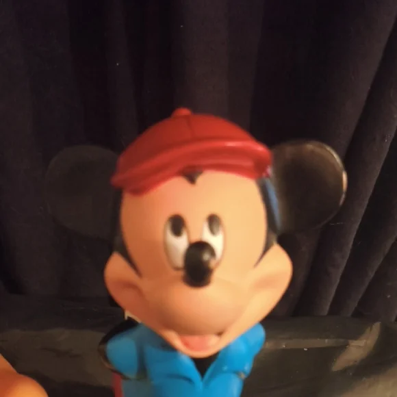 Vintage Disney 6 Inch Mickey Mouse W/ Baseball Cap & 5 Inch Pluto Sitting - Picture 2 of 11